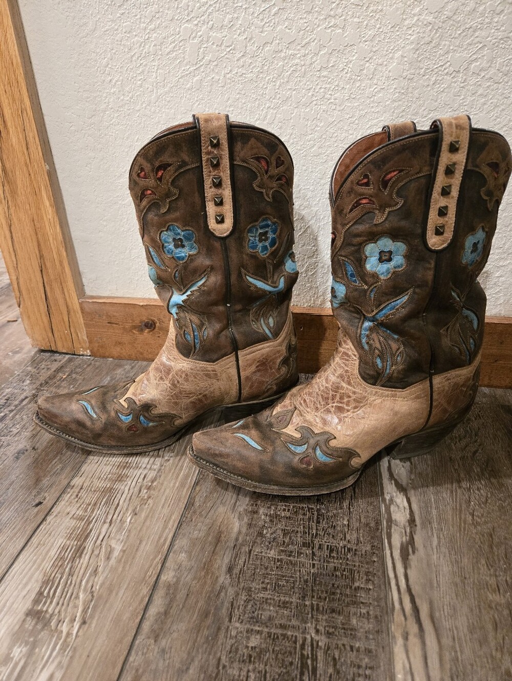 Dan Post Cowboy Boots